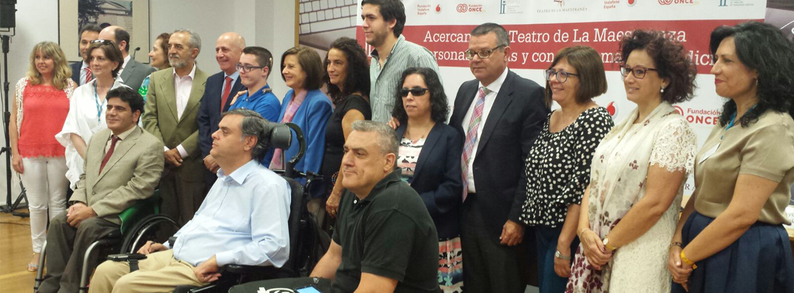 fotografía asistentes a la presentación del proyecto