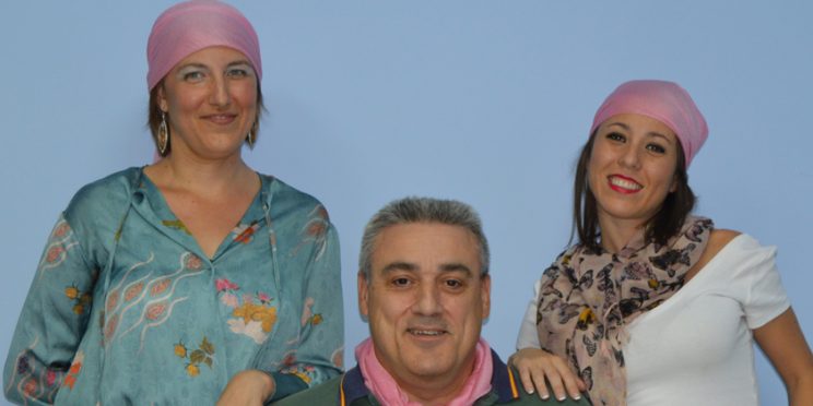 fotografía impulsoras de la campaña y presidente de FAMS-COCEMFE Sevilla