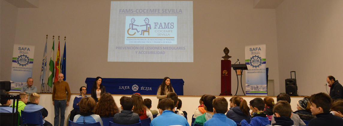 fotografía alumnos asistentes a la jornada en Écija
