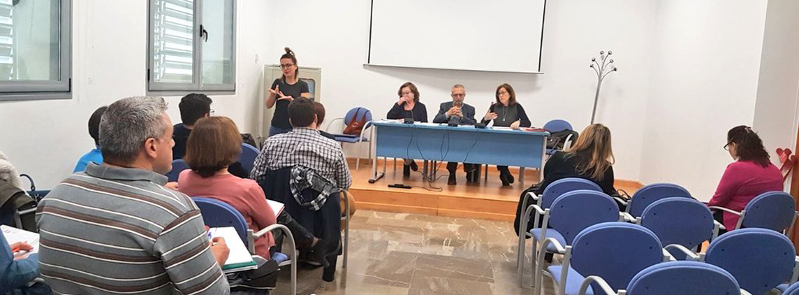 fotografía asistentes Consejo Municipal de Sevilla de Atención a las personas con discapacidad