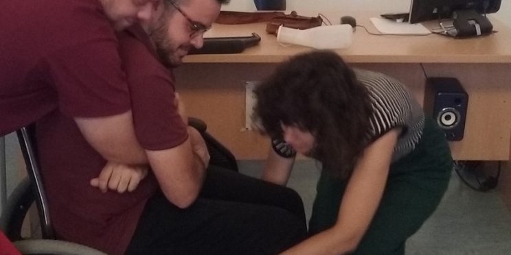 fotografía participantes módulo 'Pautas y estrategias de apoyo a la persona cuidadora de personas con discapacidad' del curso de la US