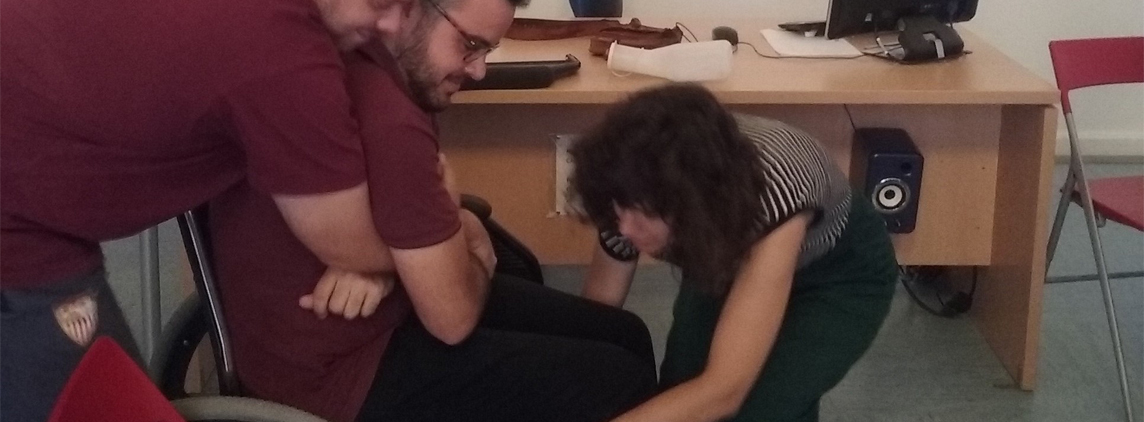 fotografía participantes módulo 'Pautas y estrategias de apoyo a la persona cuidadora de personas con discapacidad' del curso de la US