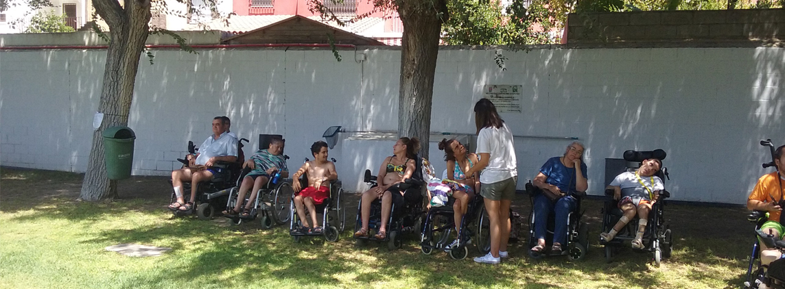 fotografía participantes actividades on abre el abanico