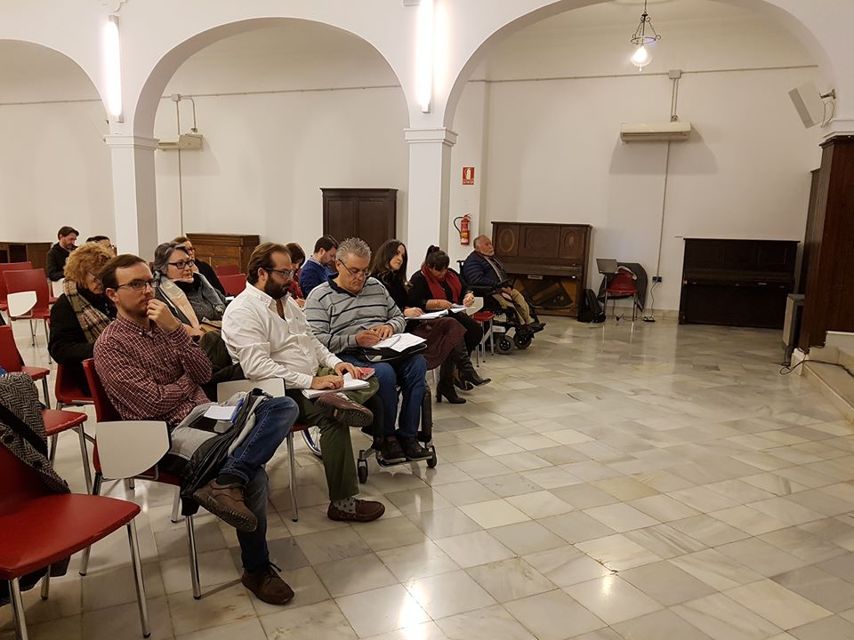 Fotografía técnico accesibilidad y presidente
