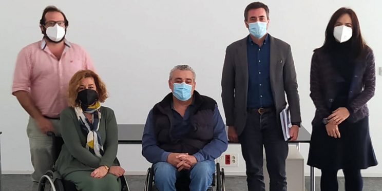Fotografía asistentes a la Reunión FIBES Turismo