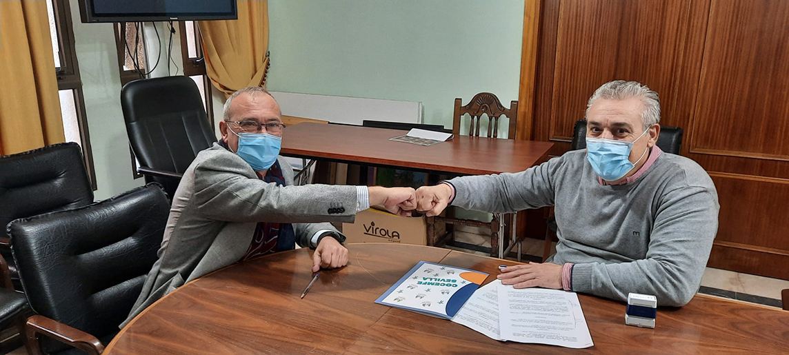 Fotografía firma convenio San Juan Aznalfarache