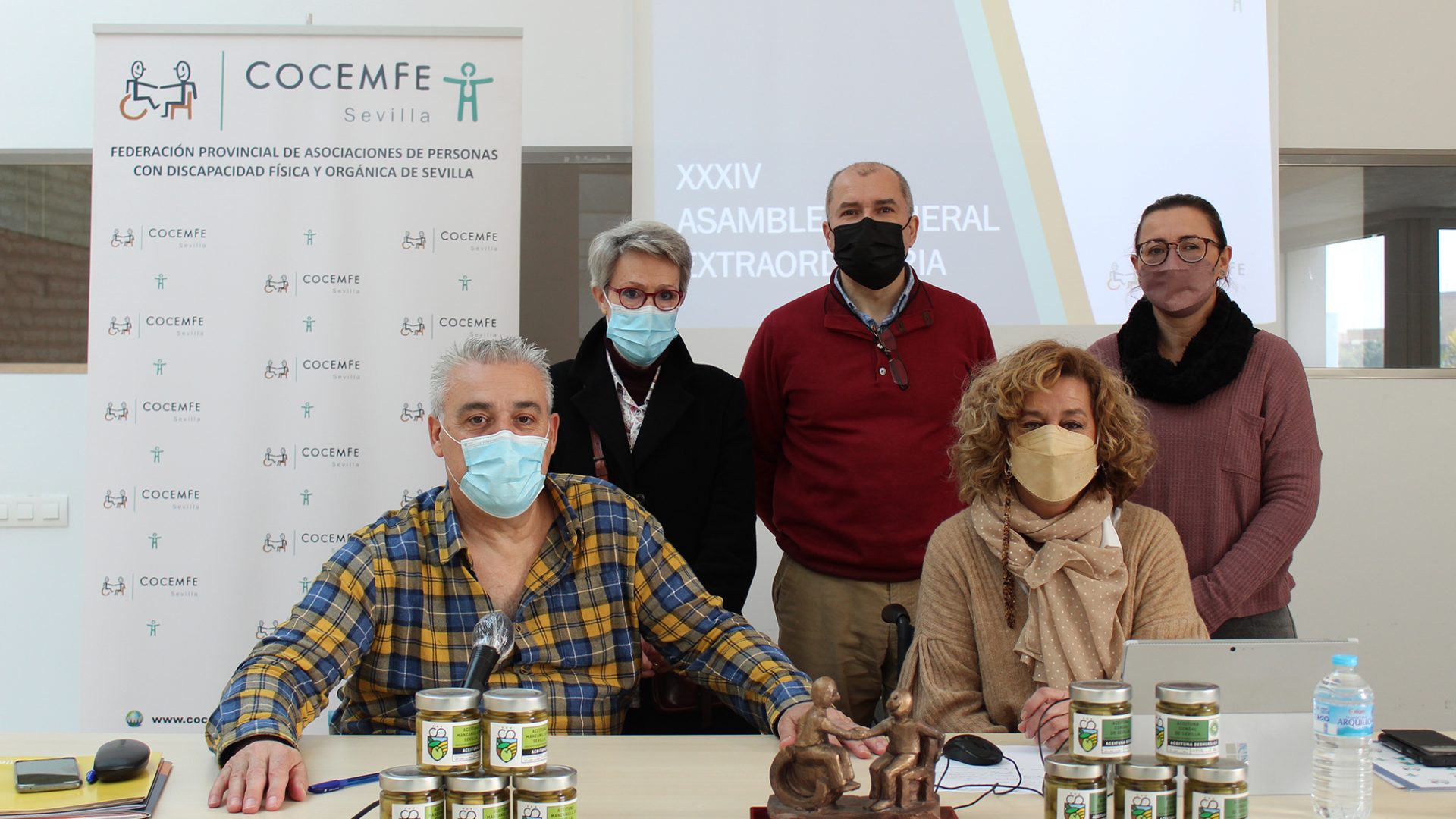 Fotografía Directiva en la Asamblea General Extraordinaria. Enero 2022