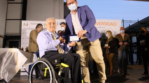 Fotografía Entrega reconocimiento La acogida de las Hermandades 8