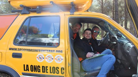 Fotografía Miembros de SOS Ayuda Sin Fronteras 4