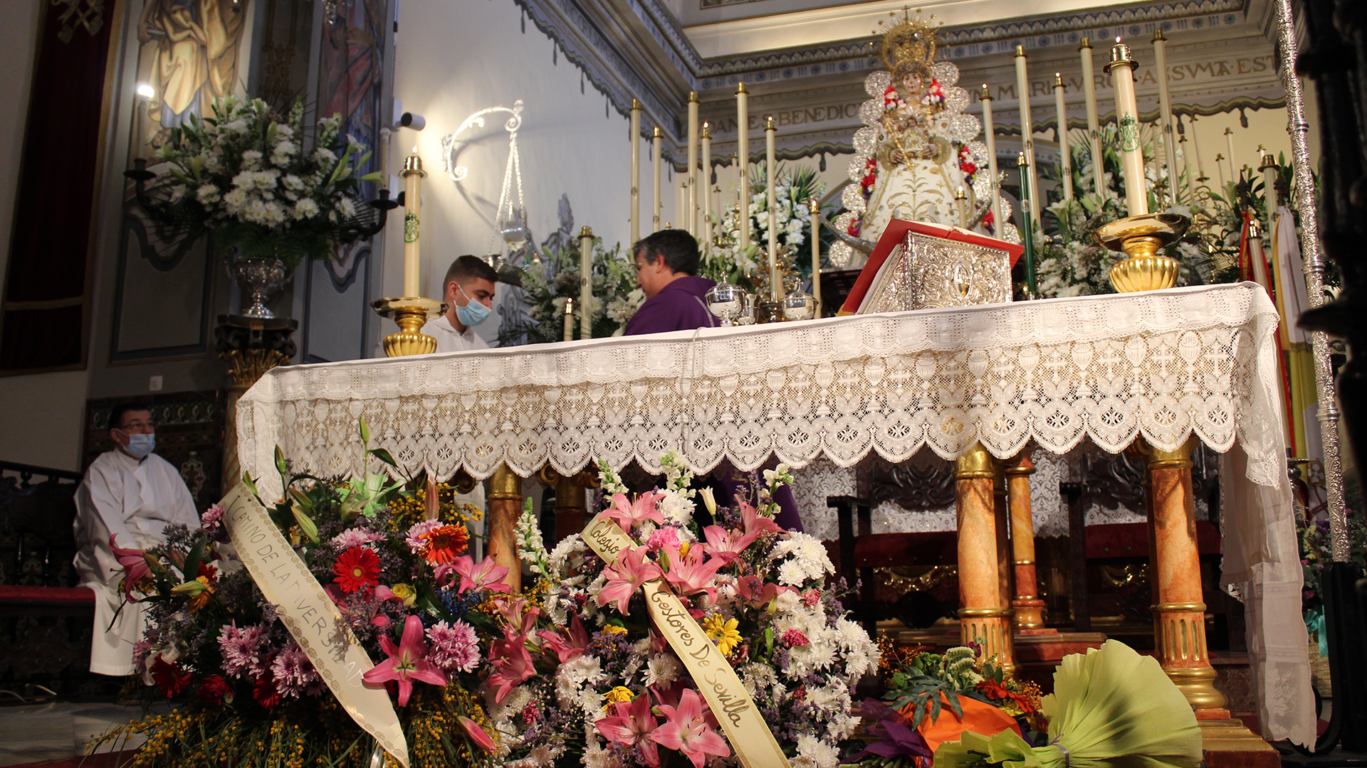 Fotografía Ofrenda floral a la Virgen del Rocío