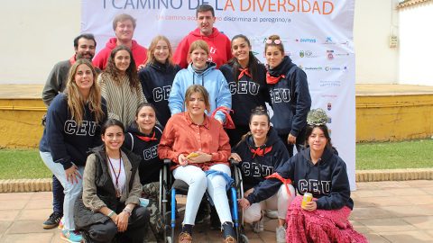 Fotografía Voluntarios CEU