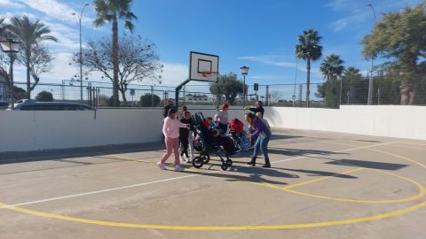 Fotografía CEIP Maestra Natalia Albanés de Espartinas