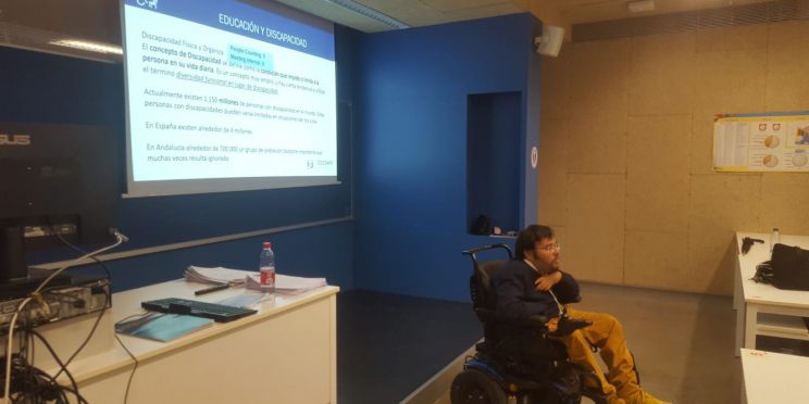 Fotografái Formación UPO adaptaciones personas con movilidad reducida