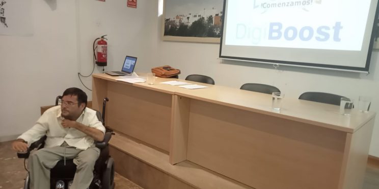 Fotografía Grupo discusión en Los Palacios y Villafranca programa Digiboost 2024