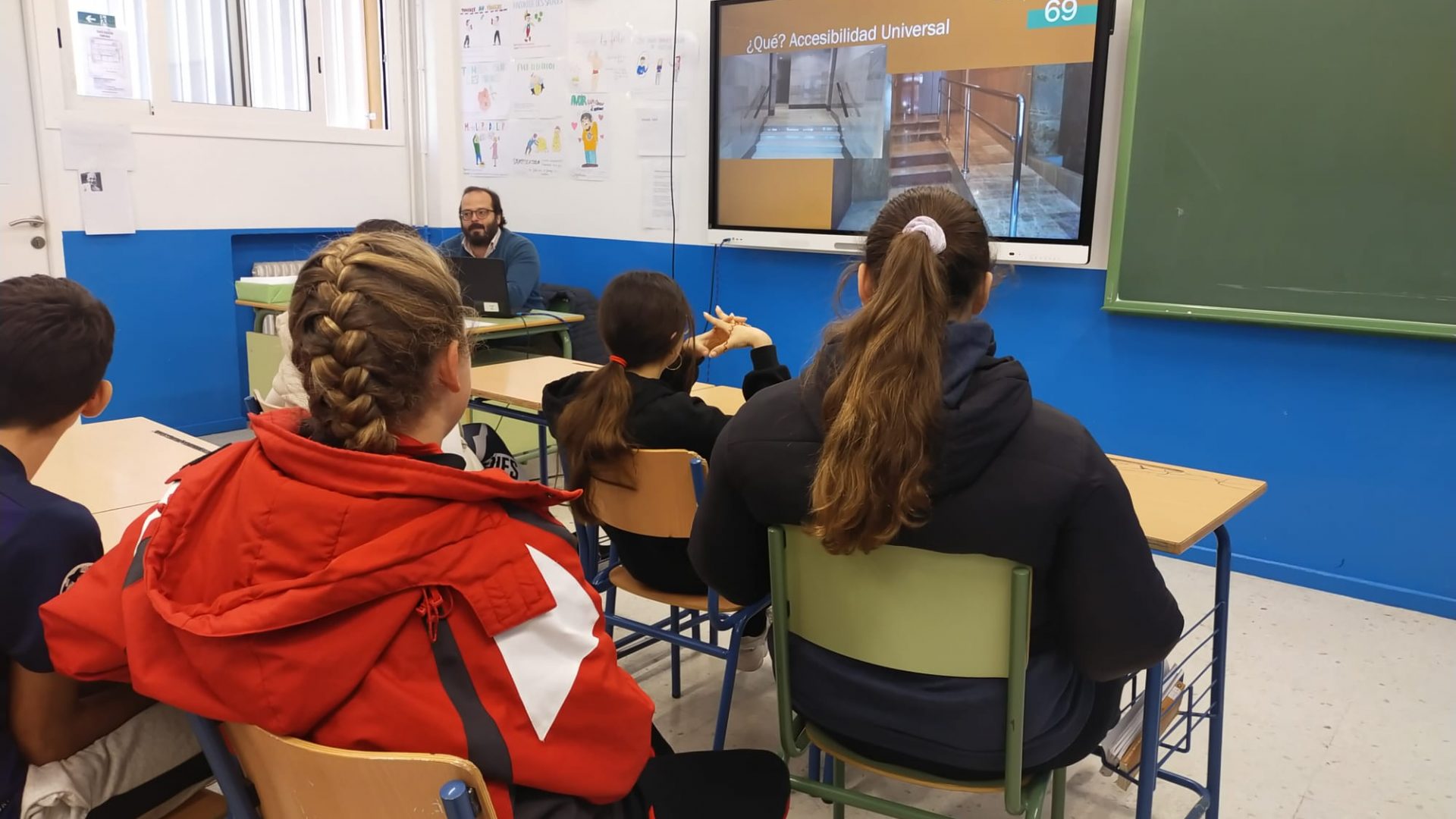 Fotografía Jornada de concienciación en el IES Maestro Don José Jurado de El Rubio