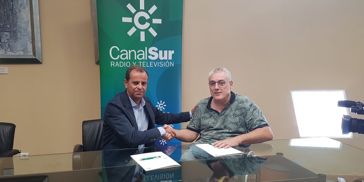 Fotografía firma convenio CanalSur