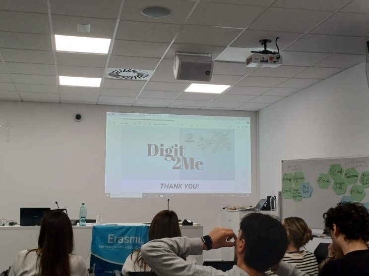 Fotografía de la formación trasnacional Digit2Me 14
