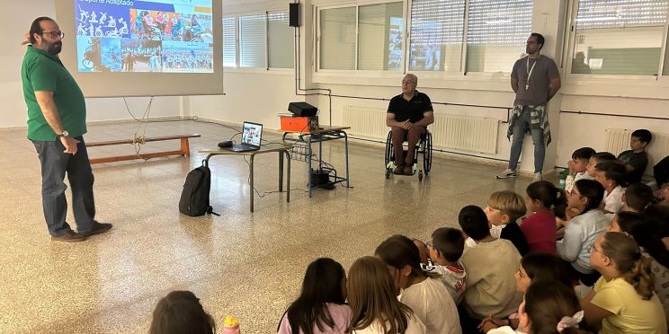 Fotografía Jornada Sensibilización CEIP Blas Infante Lebrija