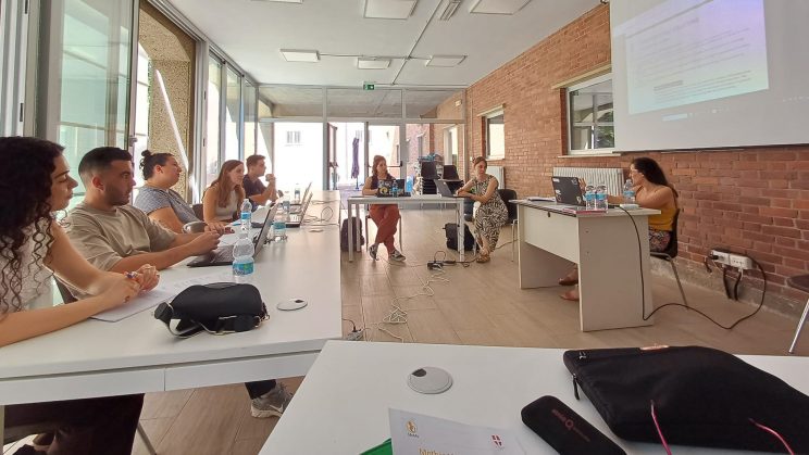 Fotografía participantes actividades Tercer Encuentro Transnacional del proyecto europeo Mother Matters (MoMs)