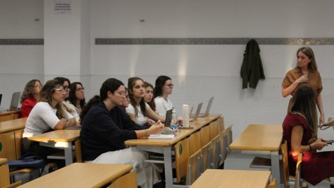 Fotografía jornadas de sensibilización en la FCOM 2025